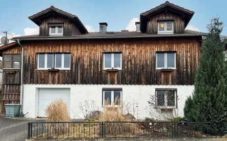 Titelbild - Haus kaufen in Bad Kötzting - Einfamilienhaus mit Potenzial in Bad Kötzting