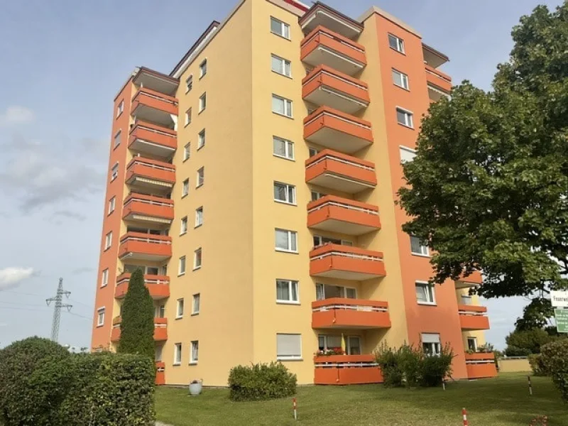 Außenansicht - Wohnung kaufen in Germering - 3 Zimmer Wohnung zur Kapitalanlage