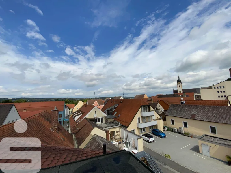 Blick ins Stadtzentrum - Büro/Praxis kaufen in Schwandorf - Realisieren Sie Ihren Traum in 1-A-Lage!