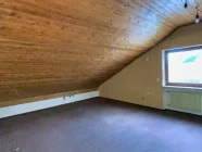 Zimmer 2 im Dachgeschoss