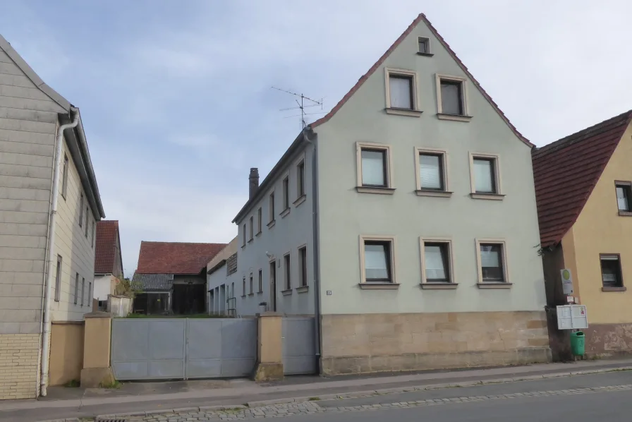 Außenansicht - Haus kaufen in Breitengüßbach - Für engagierte Heim- und Handwerker