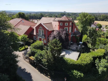 Titelbild - Haus kaufen in Gundelsheim - Dem Anwesen wird man einzig mit Superlativen gerecht...