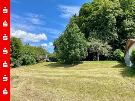 Bauplatz mit leichter Hanglage nach Süd-West - Grundstück kaufen in Eurasburg - Kurzfristig bebaubarer Platz an der Sonne in Beuerberg