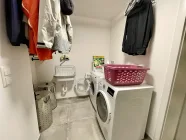 Kleine Waschküche im UG