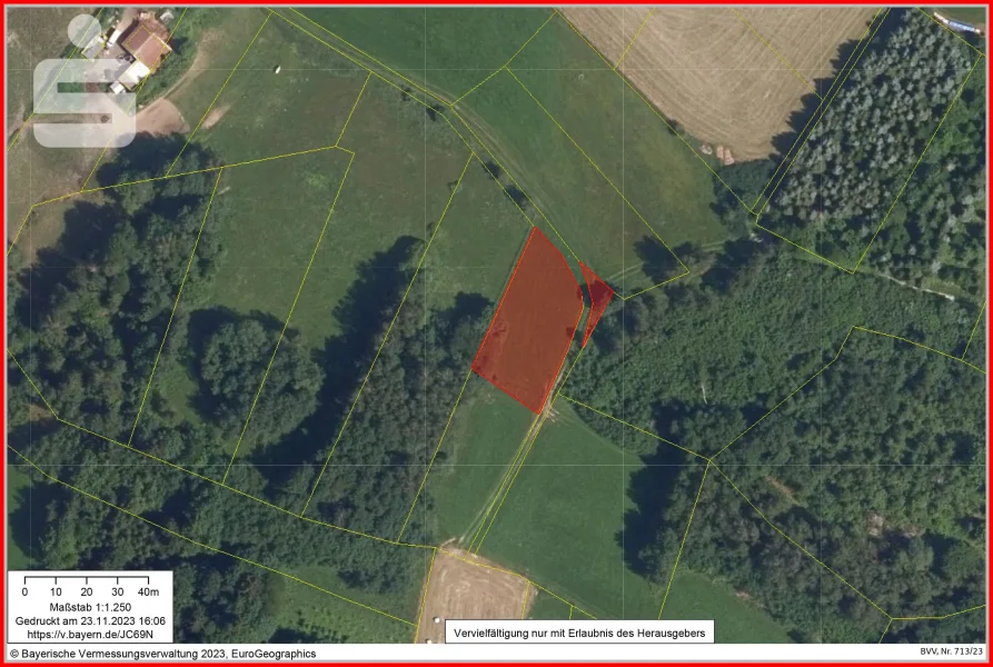  - Land- und Forstwirtschaft kaufen in Zwiesel - Kleines landwirtschaftliches Grundstück/Wiese am Stadtrand von Zwiesel