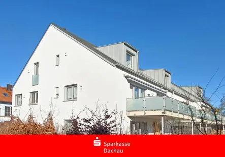 Schöner großer Balkon - Wohnung mieten in Dachau - Den Frühling auf dem Sonnenbalkon genießen!