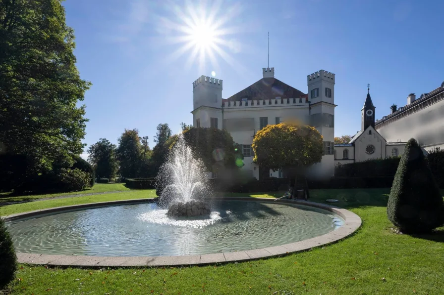 Sisi-Schloss Possenhofen - Wohnung kaufen in Pöcking - Residieren im „Sisi“ - Schloss Possenhofen - denkmalgeschütztes Idyll