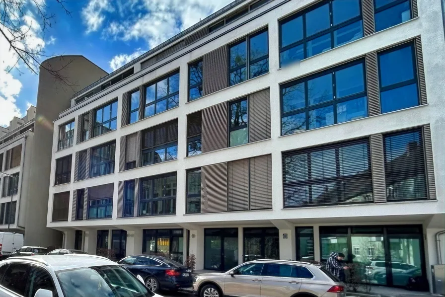 Außenansicht - Wohnung kaufen in München - Kapitalanlage an wachsendem Standort!