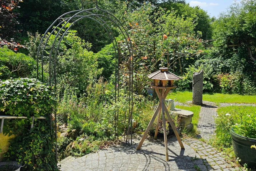 Blick auf das Grundstück - Grundstück kaufen in Glonn - Besonderes Grundstück mit eigenem Bachlauf