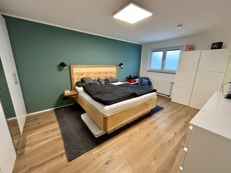 Elternschlafzimmer im UG