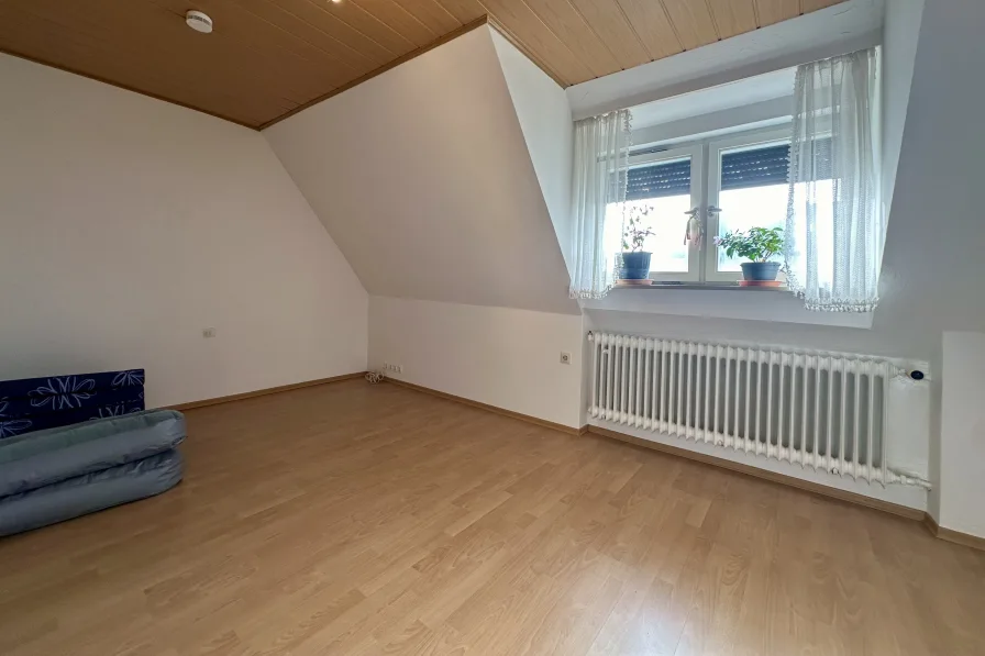 Schlafzimmer DG