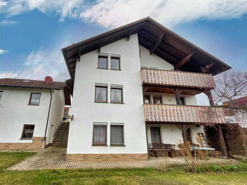 Außenansicht Garten - Haus kaufen in Bad Rodach - Ein Haus - Platz für bis zu drei Generationen