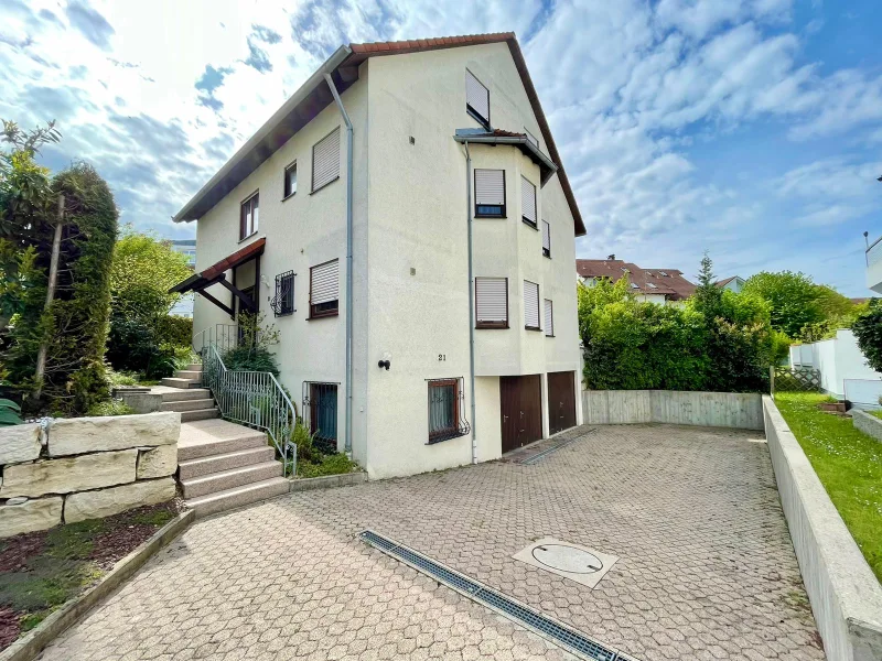 Außenaufnahme - Haus kaufen in Waiblingen - Rarität! Zweifamilienhaus in Top Lage auf dem Galgenberg