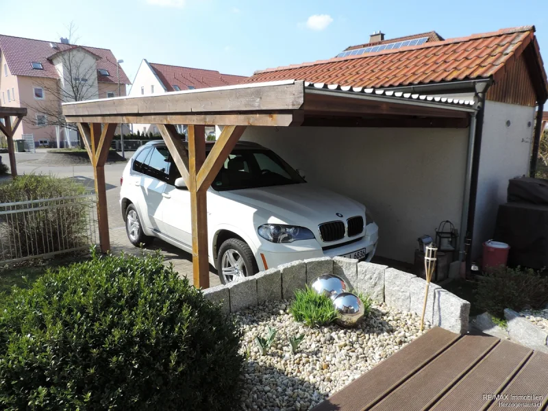 Carport