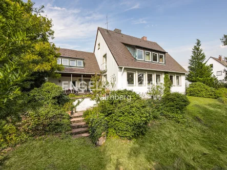  - Haus kaufen in Heroldsberg - Charmantes Einfamilienhaus mit Garten in ruhiger Lage von Heroldsberg