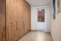 Zimmer mit Einbauschrank (2)