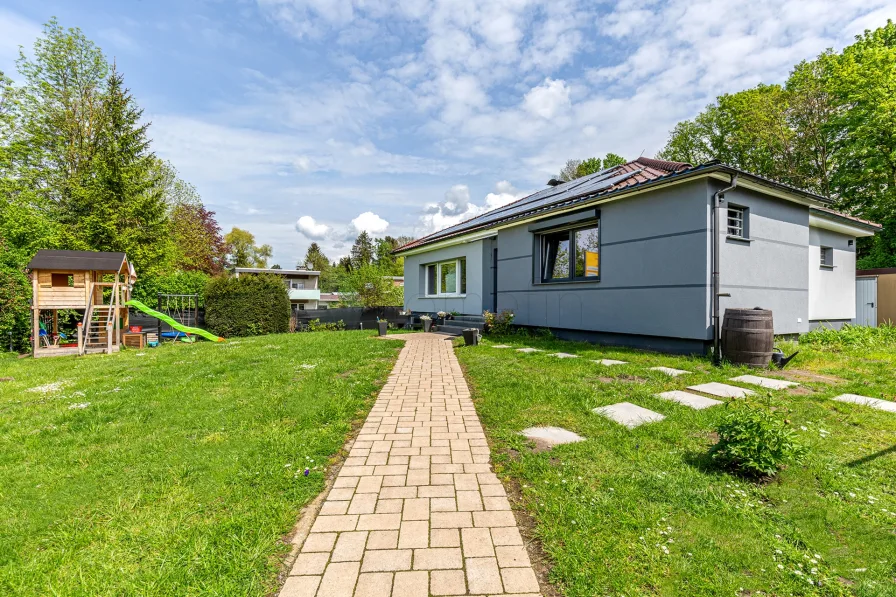 Der Weg zum Eigenheim - Haus kaufen in Solingen - State-of-the-Art Wohnen: Ihr neues Zuhause zum sofortigen Einzug bereit!