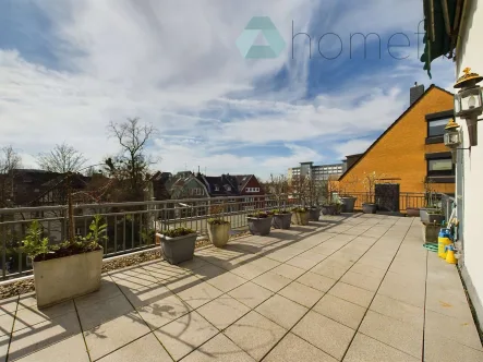 48 m² Terrasse - Wohnung kaufen in Düsseldorf - 5-6 Zimmer Maisonette-Wohnung + Dachterrasse | Geräumig + Flexibel | Urban in Düsseldorf-Grafenberg