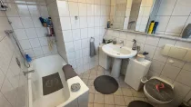 Badezimmer Zugang Schlafzimmer  2 Etage 