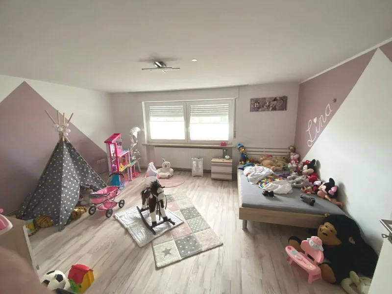 Kinderzimmer (2)