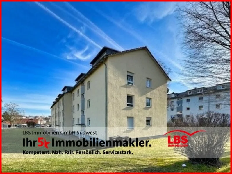 Aussenansicht - Wohnung kaufen in Biberach - **Gemütliche 3-Zimmer-WHG mit Balkon in zentraler Lage*