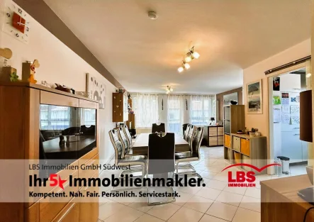 Eleganter Wohn-/Essbereich - Wohnung kaufen in Magstadt - Exklusives Wohnen für die ganze Familie
