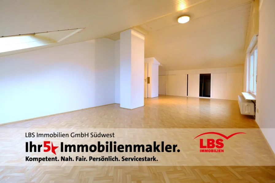 Wohn- und Esszimmer - Wohnung kaufen in Karlsruhe - Kapitalanlage oder Eigennutzung: Sie haben die Wahl!