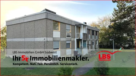 Haus Vorderseite - Wohnung kaufen in Horb - Helle und geräumige 5-Zimmer-Wohnung mit zwei Balkonen und 109 qm in ruhiger Lage