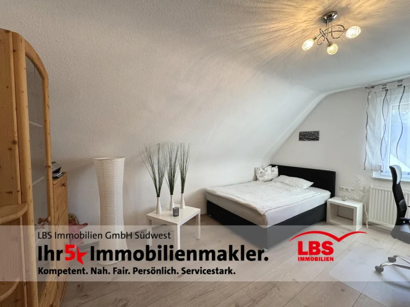 Schlafzimmer DG