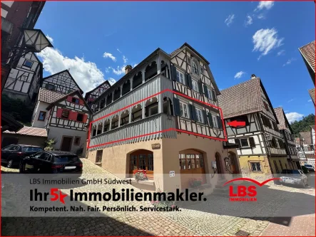 Außenansicht - Wohnung kaufen in Schiltach - Charmante 3-Zimmer-Wohnung in historischem Fachwerkhaus