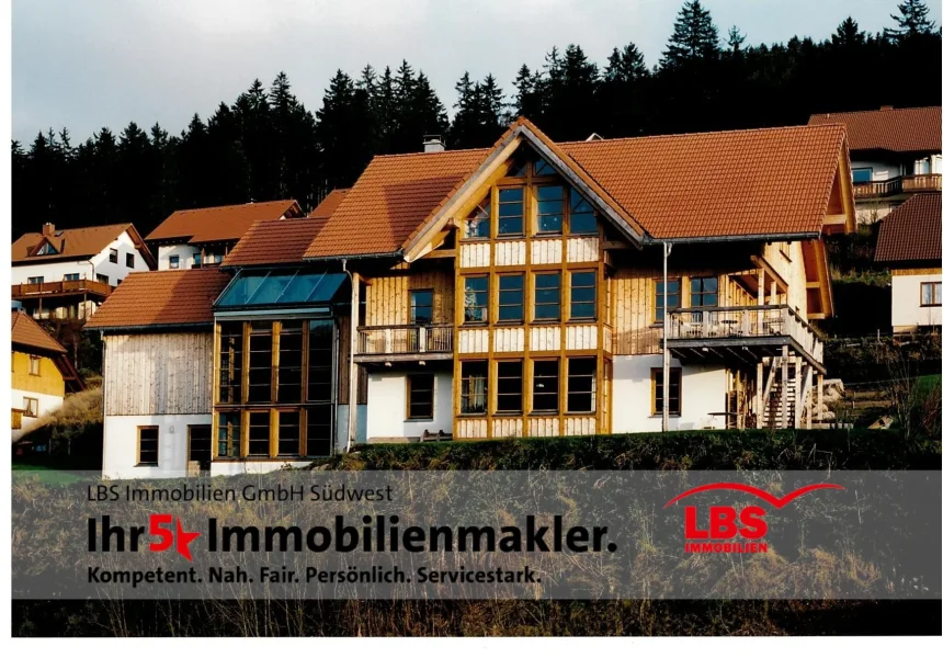  - Haus kaufen in Titisee-Neustadt - Bildschönes Landhaus in Neustadt