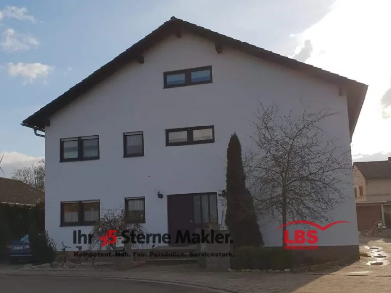 Haus_Ansicht - Haus kaufen in Zellertal - Viel Wohnfläche für ANSPRUCHSVOLLE