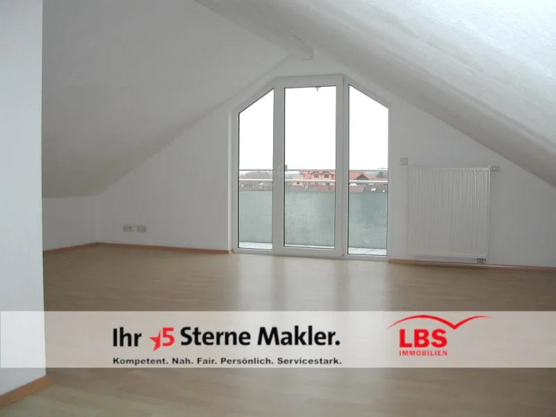 Studio - Wohnung kaufen in Karlsdorf-Neuthard - Helle Maisonette-Wohnung mit 3 Balkonen und Stellplatz
