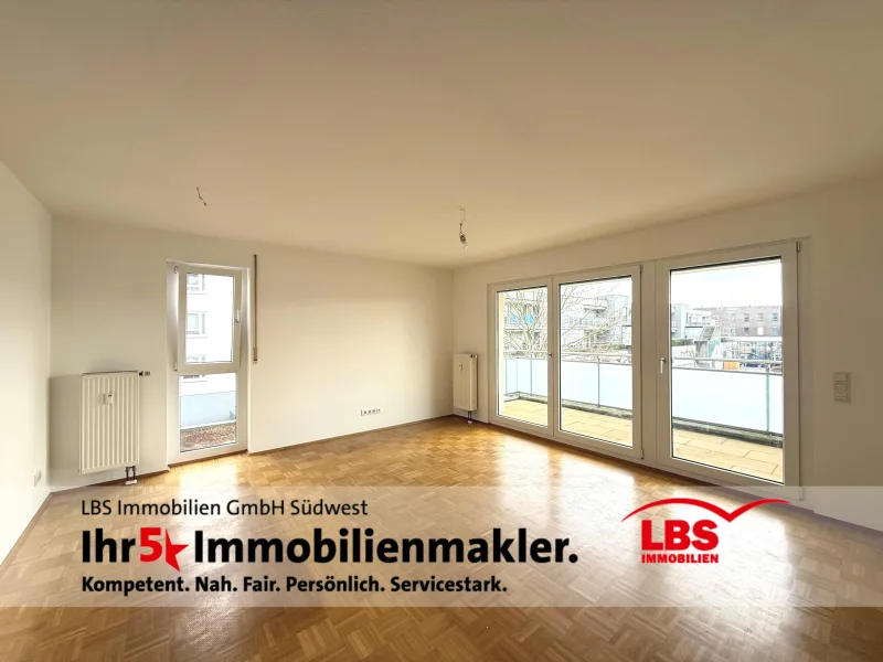 Wohn- Esszimmer - Wohnung mieten in Karlsruhe - Gemütliche 4-Zimmer-Wohnung mit 2 Bädern, Balkon und Garage in Durlach