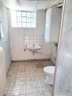 Toilette mit Dusche KG