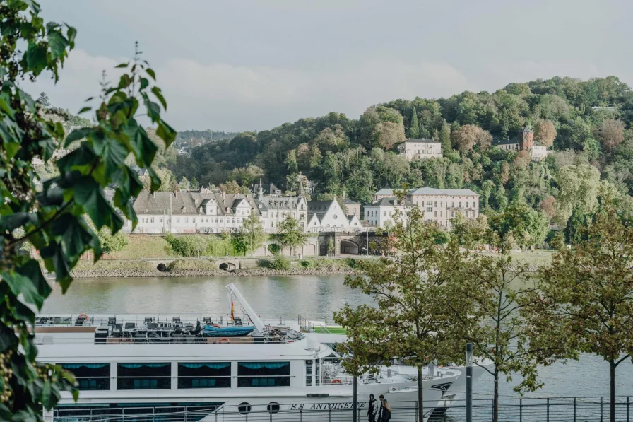 Aussicht Rhein - Wohnung kaufen in Koblenz - Renditestarke Kapitalanlage in Zukunftsmarkt!