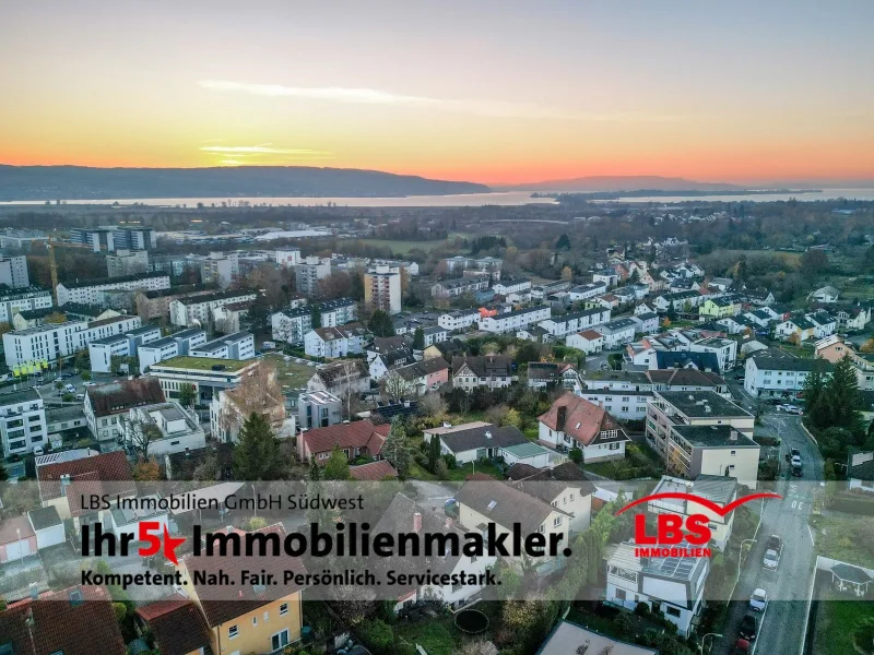 Höriblick - Haus kaufen in Konstanz - Sanierung oder Neubau: Seeblick in privilegierter Lage!