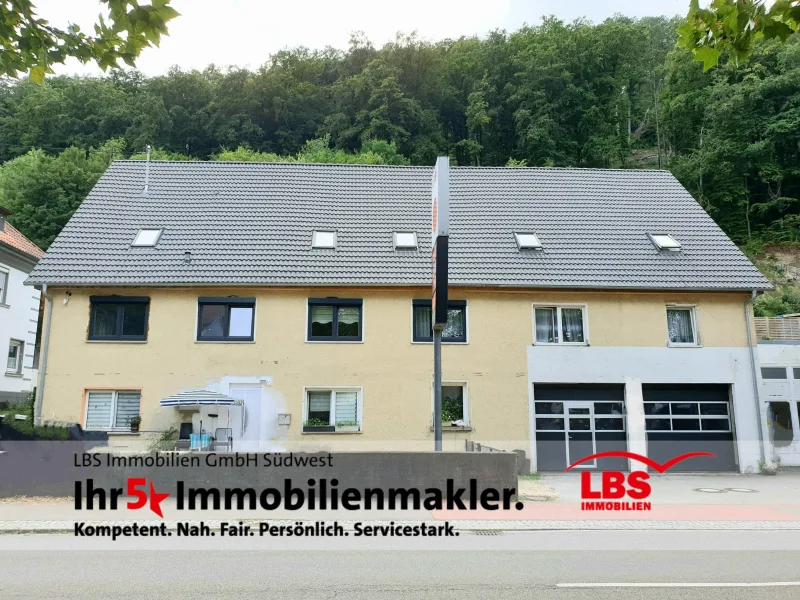 Aussenansicht - Haus kaufen in Blaubeuren - Gelegenheit für Handwerker - Mehrfamilienhaus