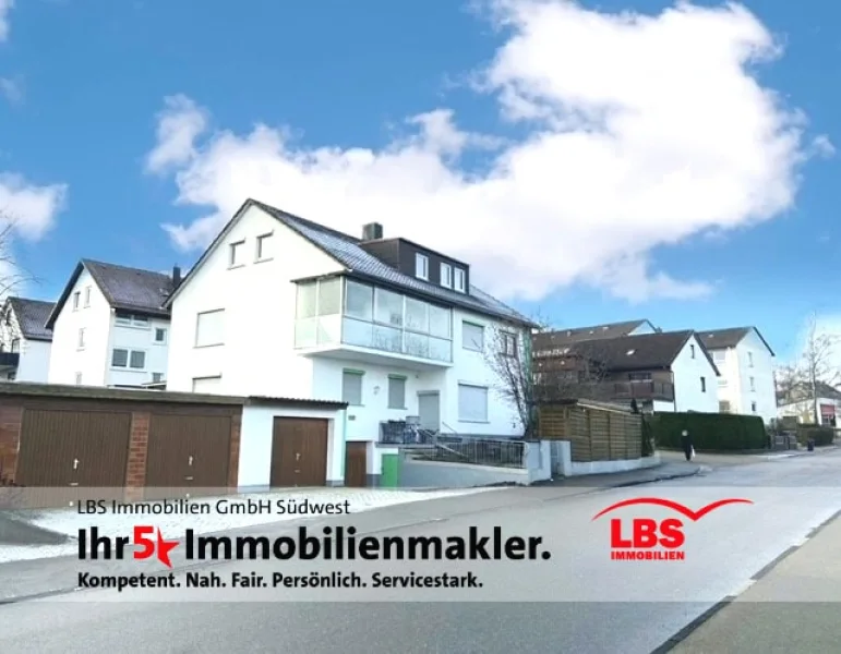 Aussenansicht - Wohnung kaufen in Giengen - Exklusiv renovierte Wohnung mit Einzelgarage