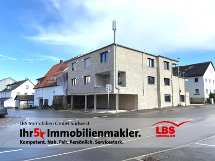 Außenansicht - Wohnung kaufen in Laichingen - Familiengerechte Neubauwohnung - KfW-Effizienzhaus 55