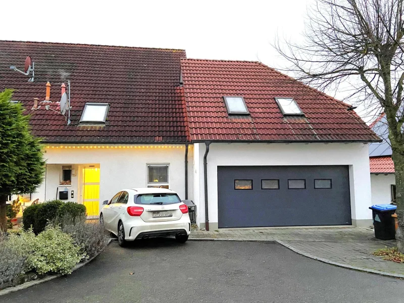 Außenansicht - Haus mieten in Niederstotzingen - Wohnen in bester Lage