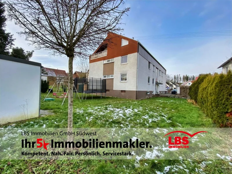 Außenansicht - Wohnung kaufen in Holzheim - Moderne Wohnung mit eigenem Gartenhaus