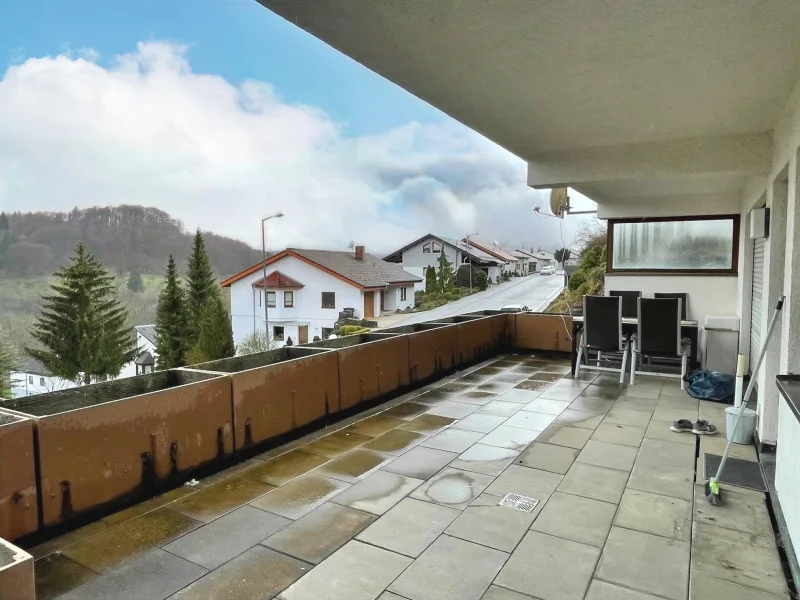 35 m² große Süd-Terrasse