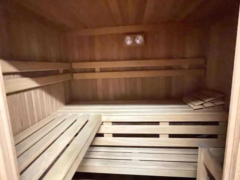 Sauna, Schwimmbad aktivierbar