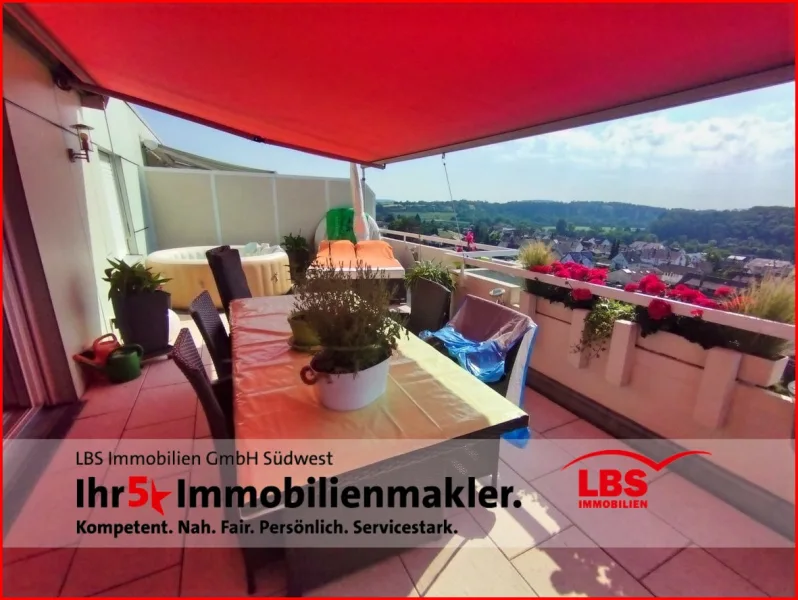 Terrasse - Wohnung kaufen in Mühlacker - Exklusive 3,5 Zimmer Wohnung in Mühlacker Lomersheim