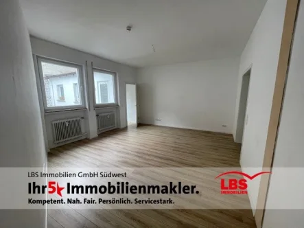 Wohnzimmer - Wohnung mieten in Rengsdorf - Moderne 3-Zimmer-Wohnung in Toplage von Rengsdorf