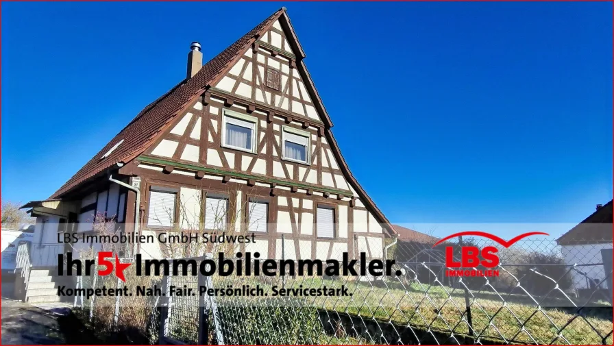 Ansicht Süd - Haus kaufen in Ölbronn-Dürrn - 1.904 qm Bauland + Fachwerkhaus