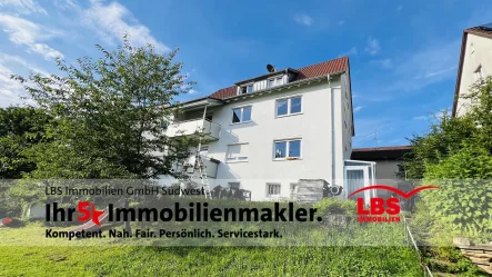 Hausansicht vom Garten - Haus kaufen in Nürtingen - Modernisiertes 3-Familienhaus in bevorzugter Lage 