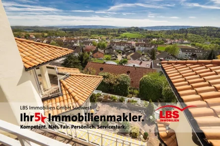 Weitblick Dachterrasse - Haus kaufen in Radolfzell - Mediterrane Villa mit Seeblick und Pool