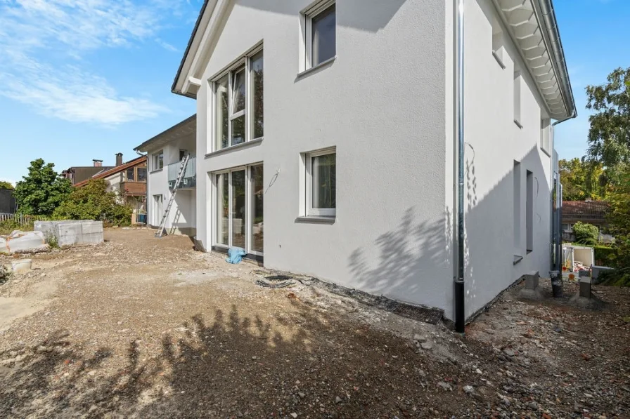 Garten und Terrasse - Wohnung kaufen in Konstanz - Attraktive Neubauwohnung mit Charme für die Familie!